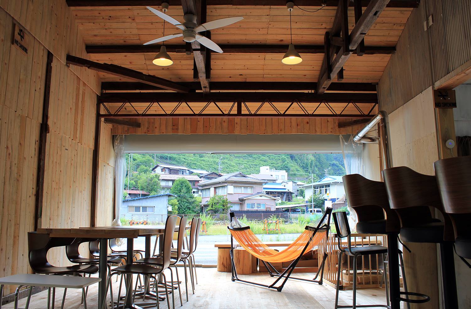 ライオンカフェの店内